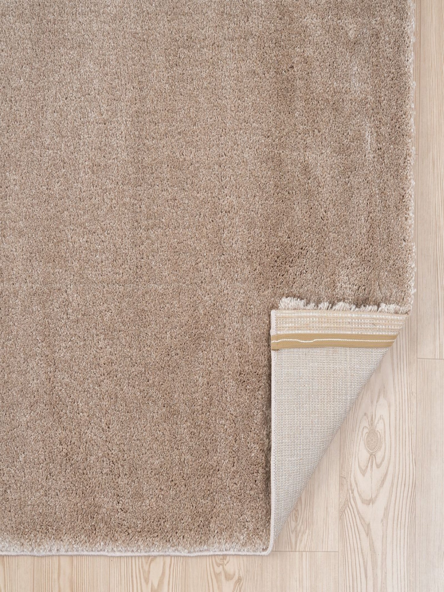 Asta – Teppich in Beige