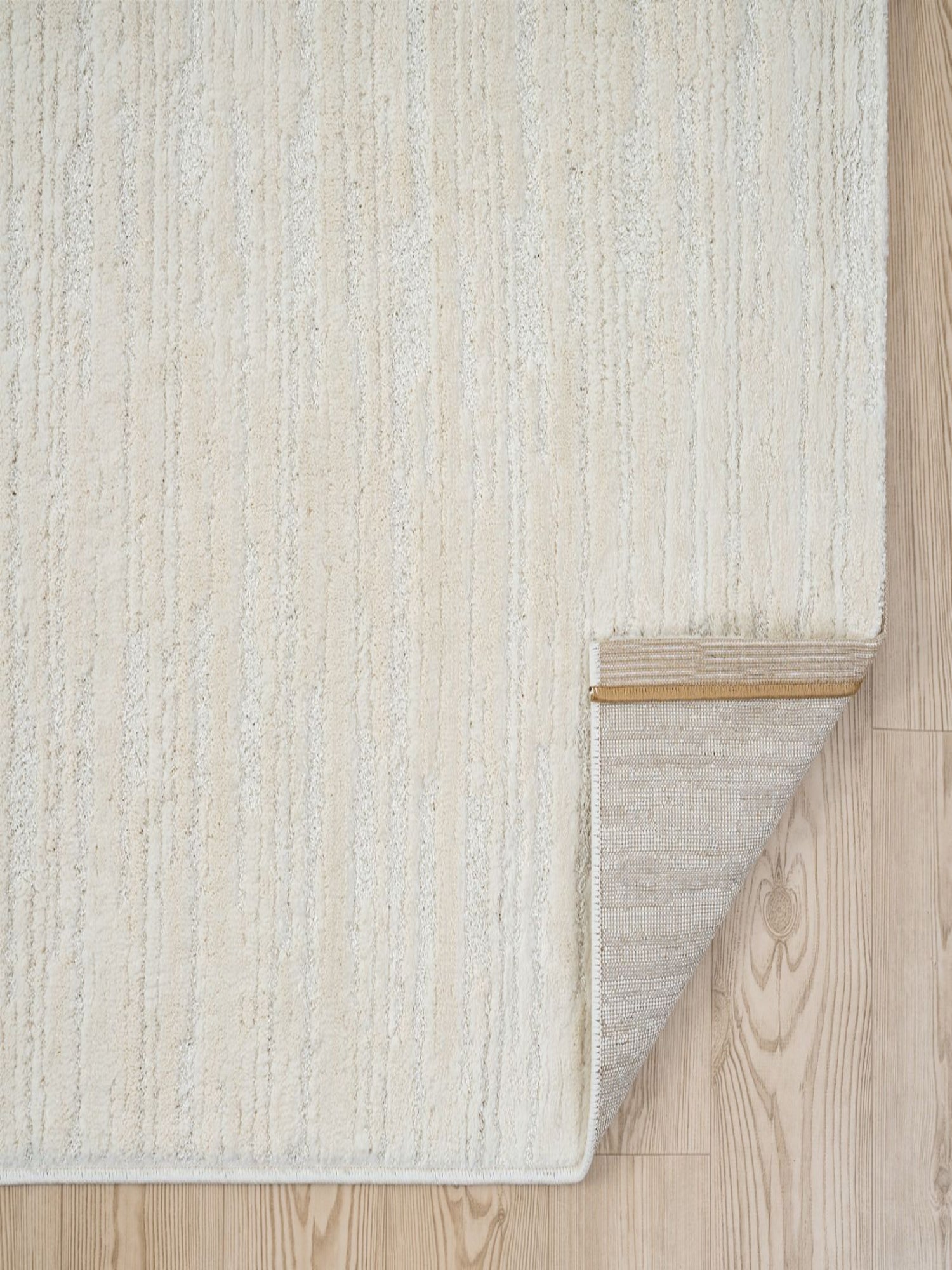 Liva – Teppich in Creme