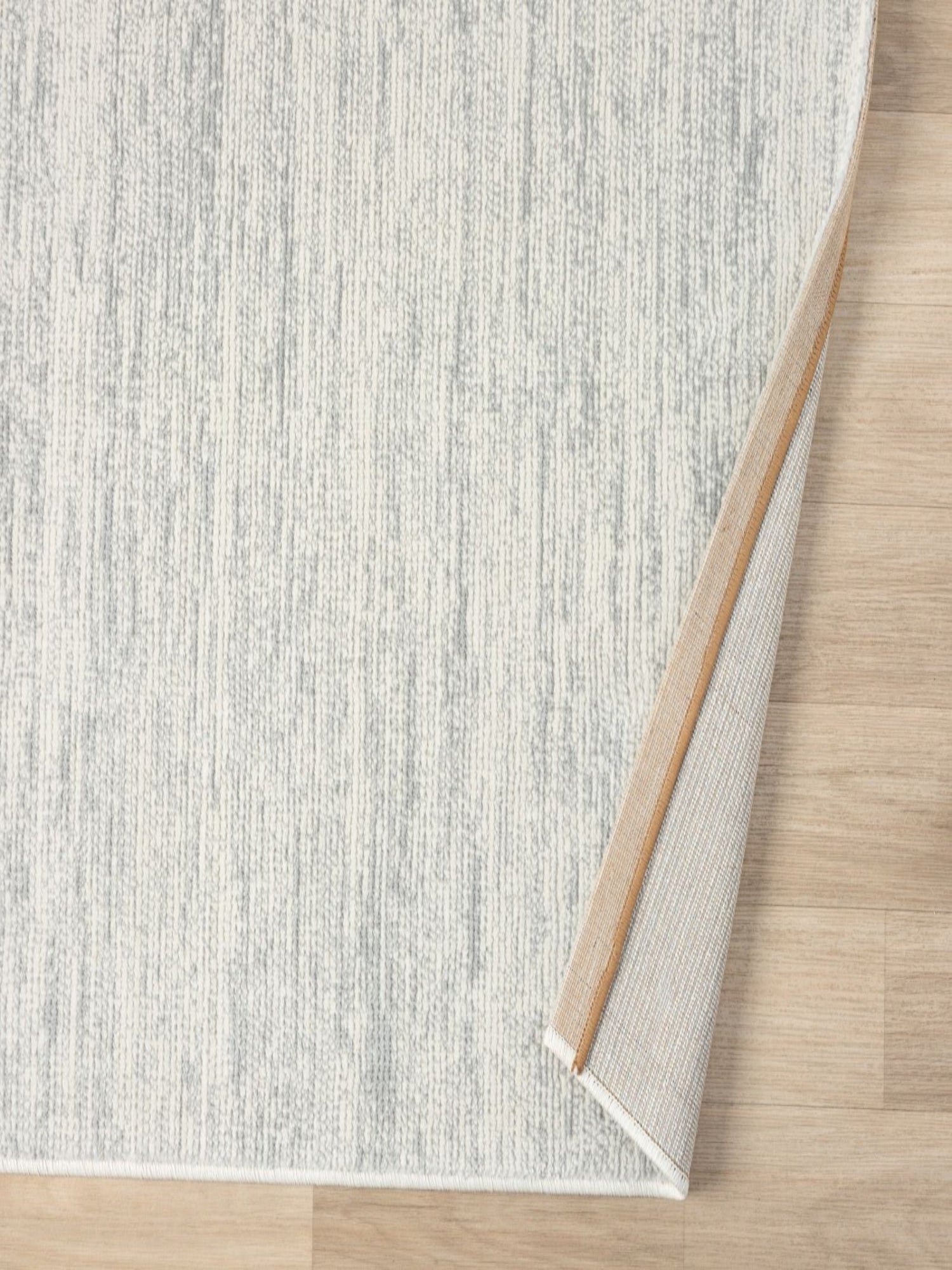 Tosca – Teppich in Creme