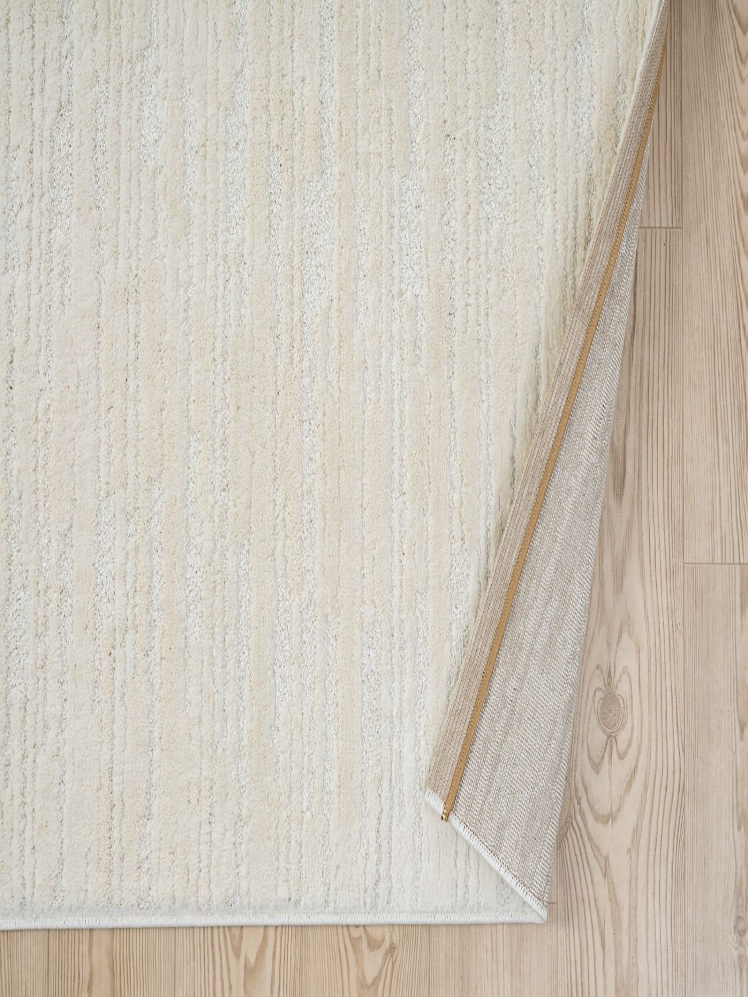 Liva – Teppich in Creme