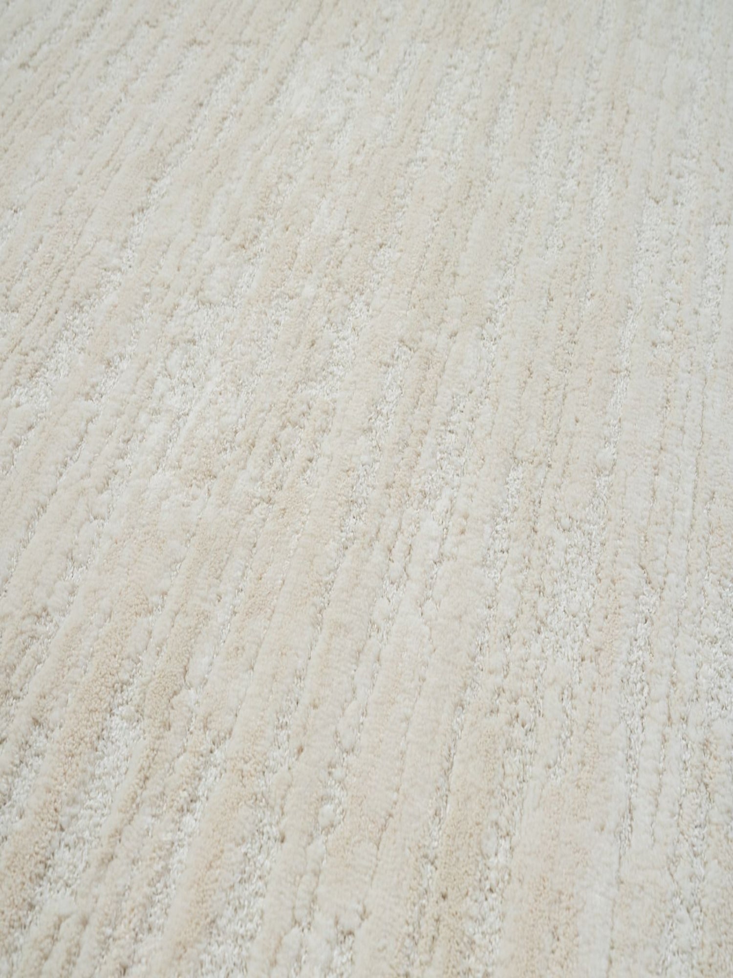 Liva – Teppich in Creme